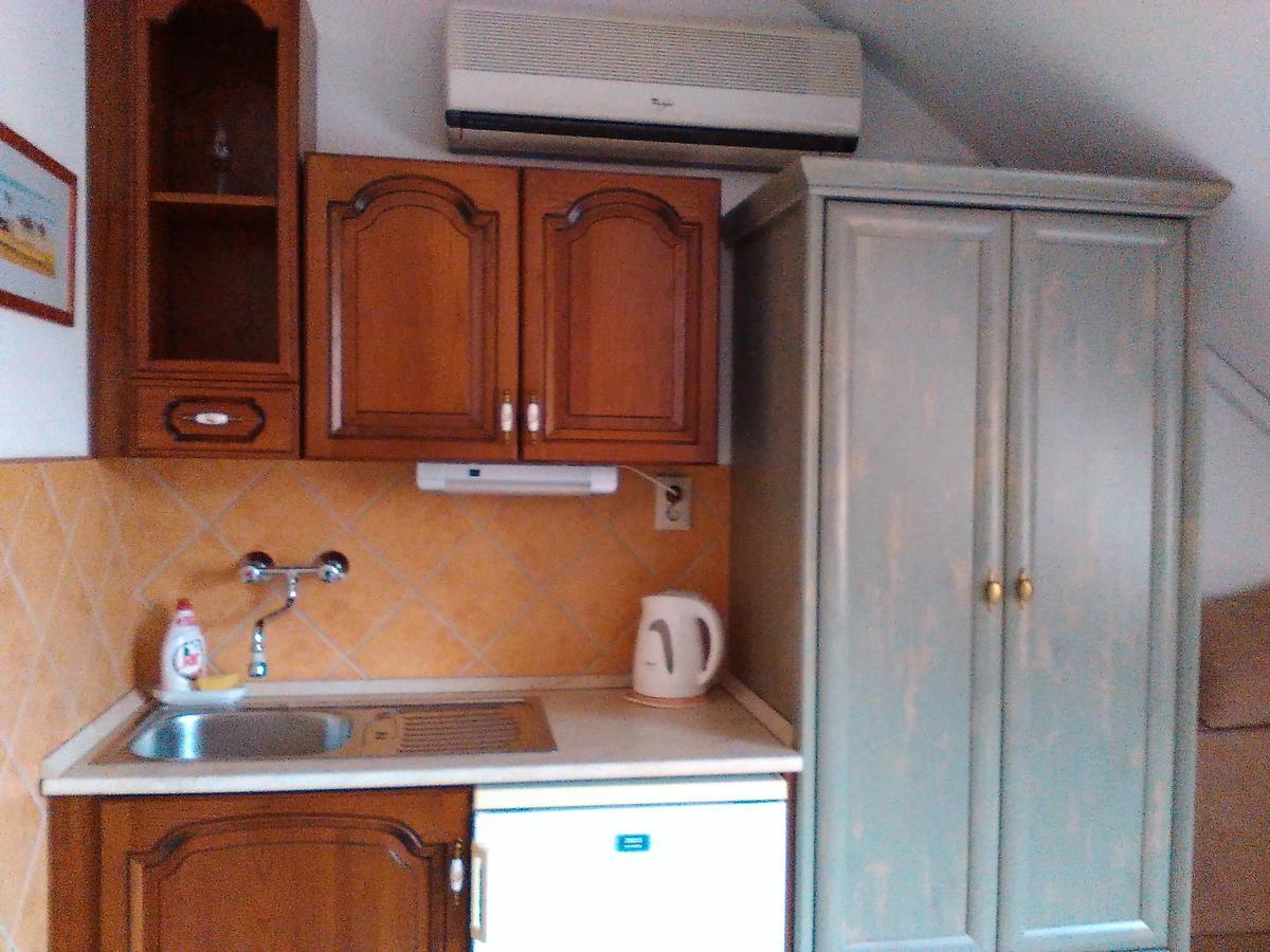 Zoeld Sziget Vendeghaz Hotel Eger Bagian luar foto
